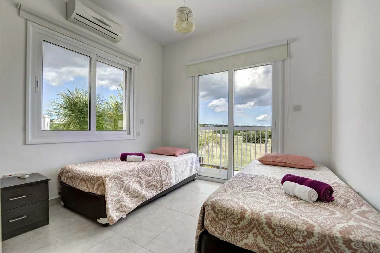 Nissi Villa Christa Ayia Napa